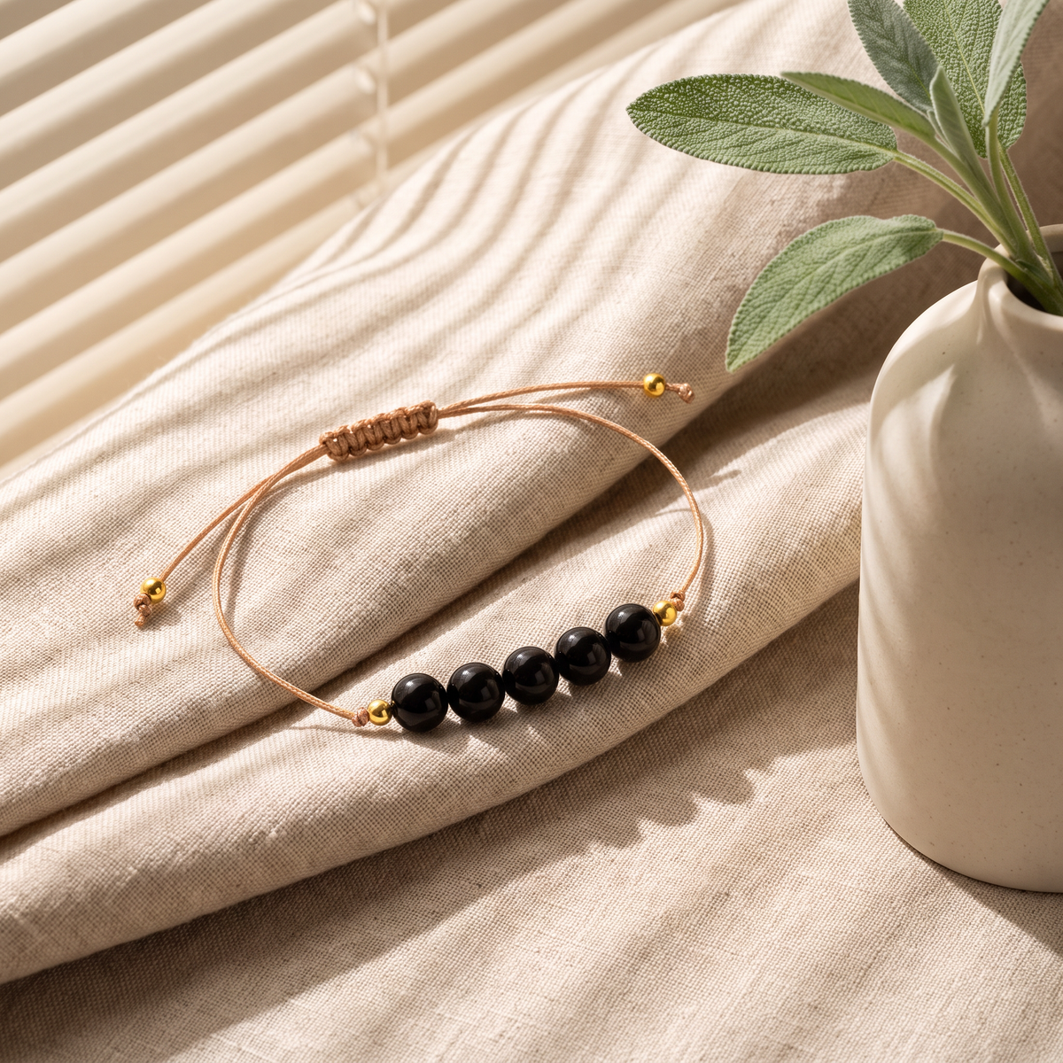 Black onyx bracelet – view 3