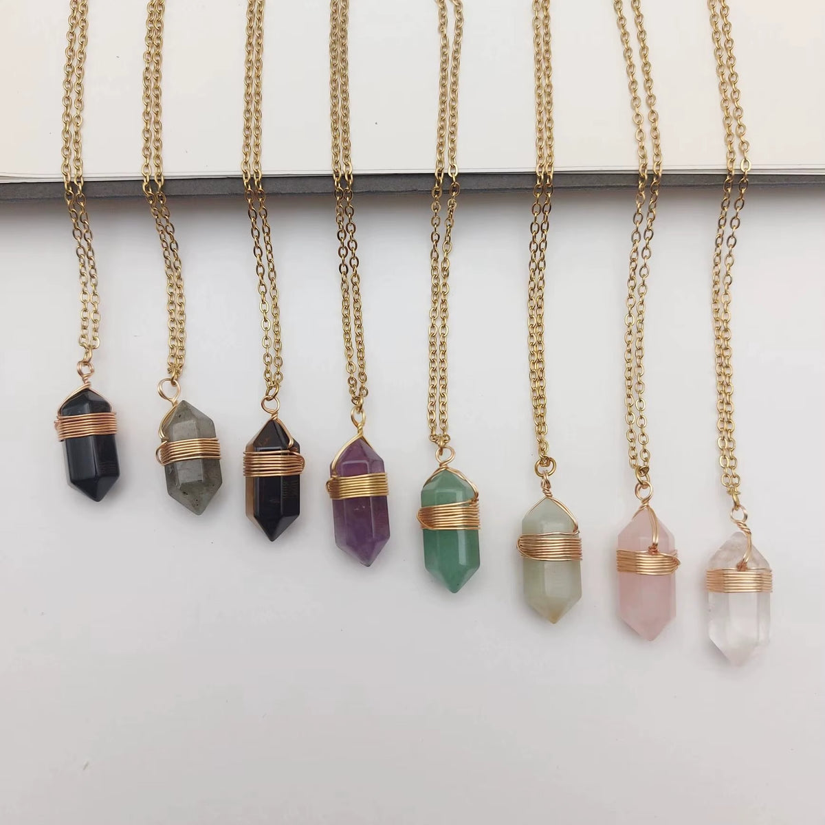 Crystal necklace – view 12